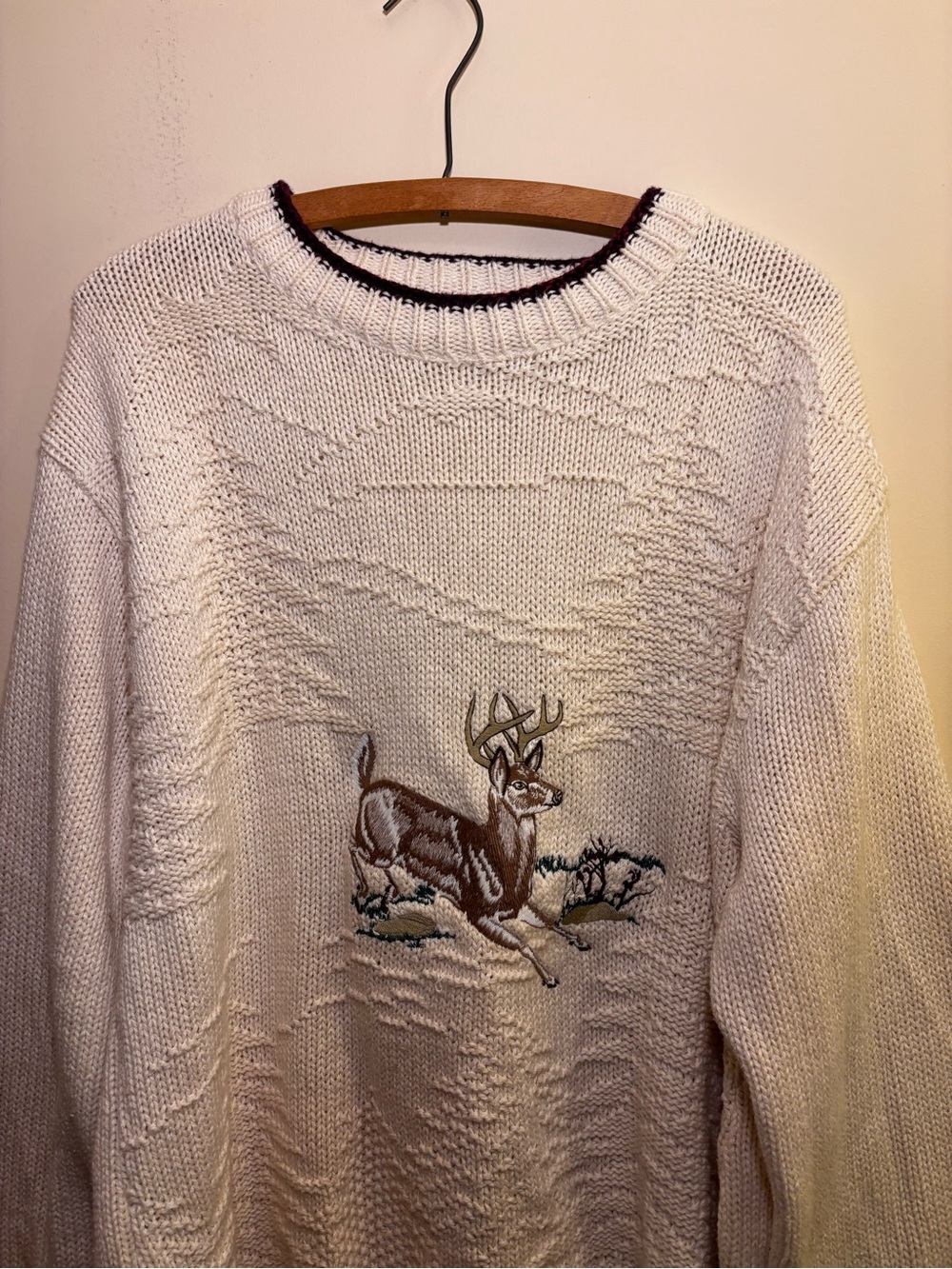 Vintage Cream Sweater with Embroidered Deer - Picture 2 of 8